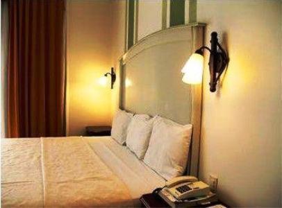 Real Avenida Hotel Tuxtla Gutiérrez Oda fotoğraf